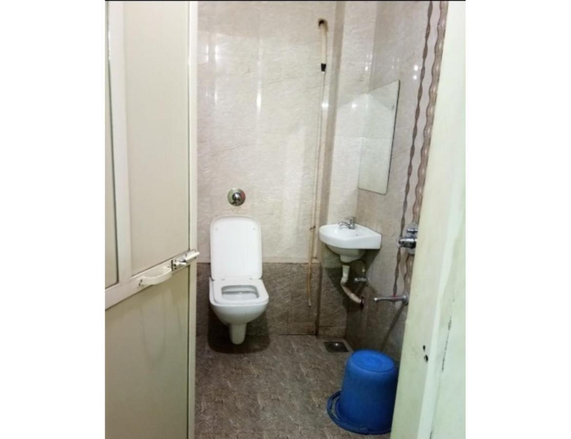 Hotel Adarsh, Ujjain Εξωτερικό φωτογραφία