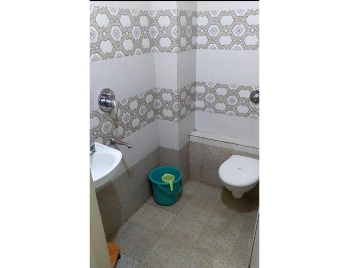 Hotel Adarsh, Ujjain Εξωτερικό φωτογραφία
