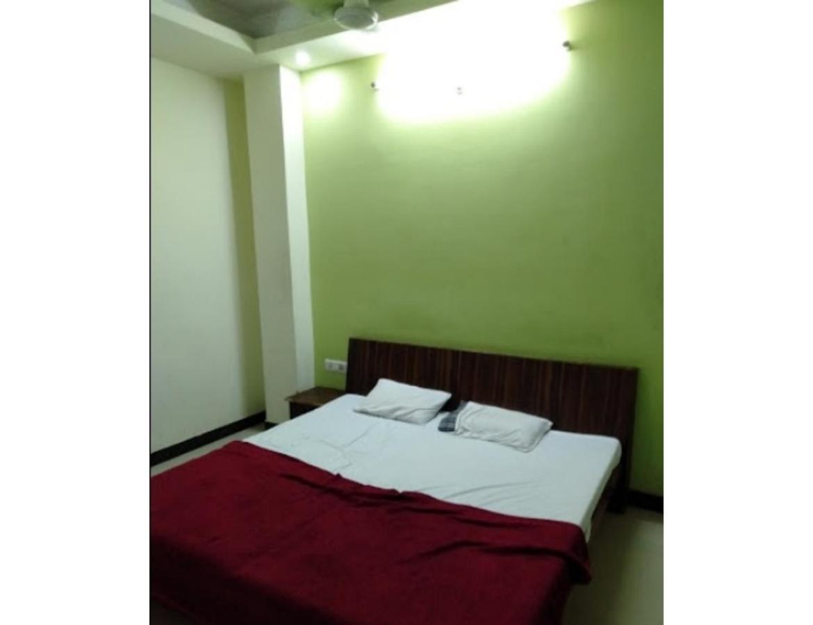 Hotel Adarsh, Ujjain Εξωτερικό φωτογραφία